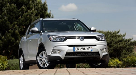 SSANGYONG Tivoli 160 e-XDi 2WD Smart Black