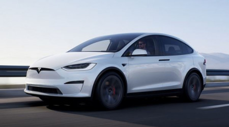 TESLA Model X 100 kWh Tri Motor Plaid