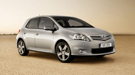 TOYOTA Auris 5 portes 126 D-4D Sportline Fap