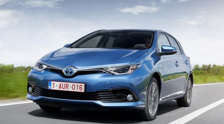 TOYOTA Auris 1.6 112 D-4D Design