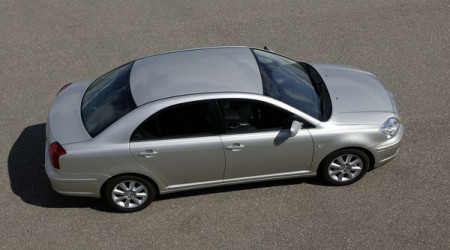TOYOTA Avensis 5 portes 2.0 147 Linea Sol Pack