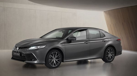 TOYOTA Camry Hybride 218 2WD Dynamic