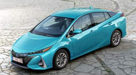 TOYOTA Prius Hybride Rechargeable 122h