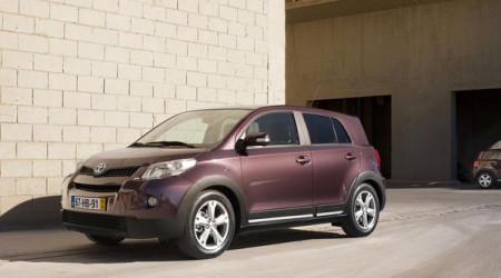 TOYOTA Urban Cruiser 90 D-4D Lounge 4RM Fap