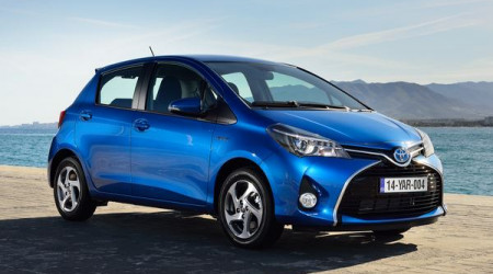 TOYOTA Yaris Hybride 100h SkyBlue