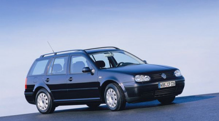 VOLKSWAGEN Golf SW 1.4