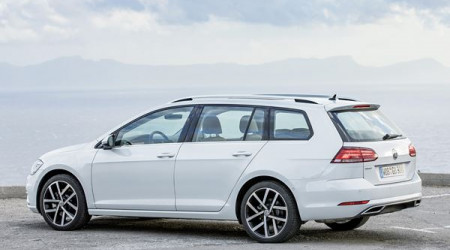 VOLKSWAGEN Golf SW 1.5 TSI Evo 150 Carat DSG7