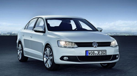 VOLKSWAGEN Jetta 2.0 TDI 140 Carat Fap