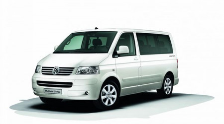 VOLKSWAGEN Multivan 5 places 2.5 TDI 174 Carat