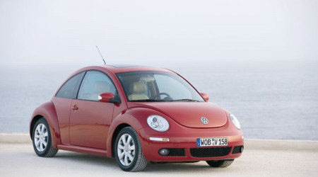 VOLKSWAGEN New Beetle 1.6 102 Carat