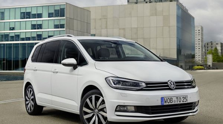 VOLKSWAGEN Touran 7 places 1.5 TSI Evo 150 Carat DSG7