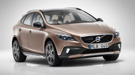 VOLVO V40 Cross Country