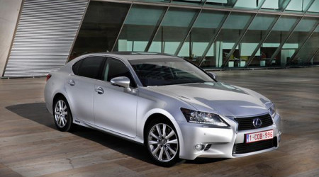 /data/reportages/nouveautes/2012/2012-06-15-Lexus-lance-la-nouvelle-berline-gs-450h-hybride/Diaporama/Lexus-GS450h-Berline-Routiere-Copyright-Lexus-01.jpg