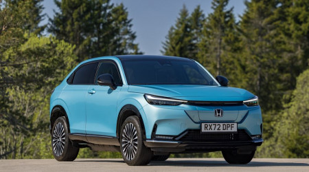 /data/reportages/nouveautes/2023/2023-09-20-Le-suv-compact-electrique-honda-e-ny1-revendique-une-autonomie-de-412-km/01 Honda e Ny1 2023 Exterieur 34 Avant.jpg