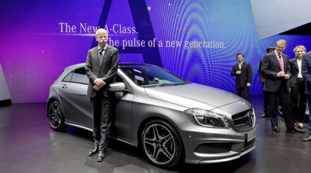 /data/reportages/salon/2012/2012-03-06-La-nouvelle-mercedes-classe-a-en-premiere-mondiale-a-geneve/Diaporama/Mercedes-Classe A-Berline-Compacte-Copyright-Mercedes-01.jpg