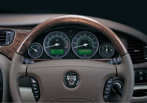 JAGUAR S-Type