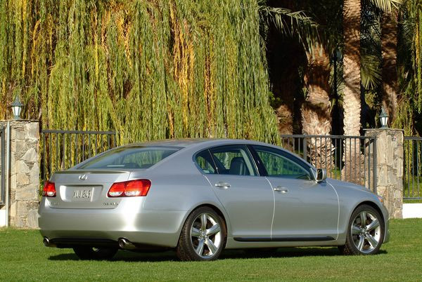 LEXUS GS 300 Pack Président BVA Caractéristiques