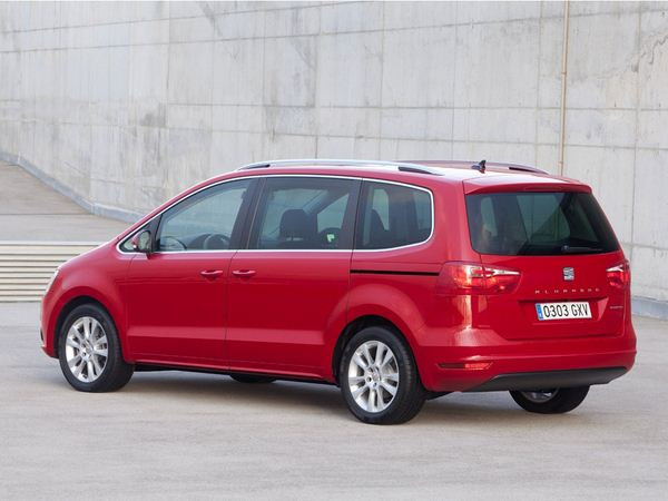 SEAT Alhambra 5 places