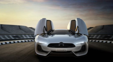 /data/reportages/concept-cars/2008/2008-10-02-Citroen-presente-un-etonnant-show-car-gtbycitroen/Diaporama/Citroen-GTbyCitroen-Concept-Car-Copyright-Citroen-01.jpg