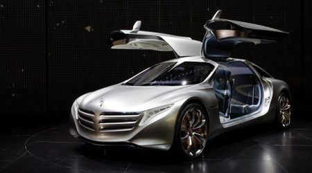 /data/reportages/concept-cars/2011/2011-09-14-Mercedes-presente-un-concept-de-berline-hybride-rechargeable/Diaporama/Mercedes-Concept F125-Berline-Copyright-Mercedes-01.jpg