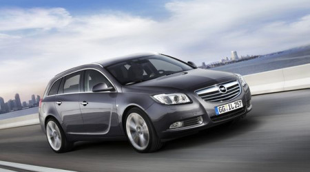 /data/reportages/salon/2008/2008-09-30-Opel-devoile-l-opel-insignia-sports-tourer/Diaporama/Opel-Insignia-Sport-Tourer-Break-Familial-Copyright-Opel-01.jpg